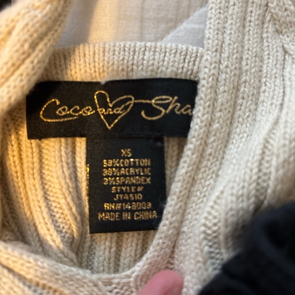 Basic Tank Tops Bundle - Picture 3 of 4